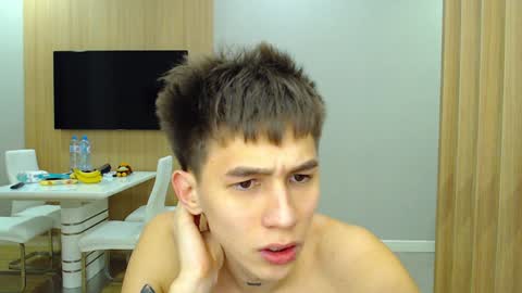 Snapshot of _kurt chatting on 12-02-24, 12:19 Kurt online show from 12-02-24, 12:19