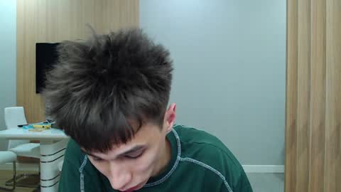 Snapshot of _kurt chatting on 12-04-24, 08:51 Kurt online show from 12-04-24, 08:51