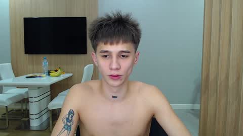 Snapshot of _kurt chatting on 12-05-24, 09:17 Kurt online show from 12-05-24, 09:17