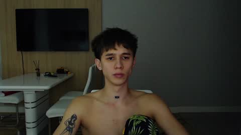 Snapshot of _kurt chatting on 01-03-25, 04:33 Kurt online show from 01-03-25, 04:33