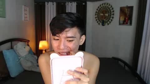 Kylie online show from 03-06-25, 05:35