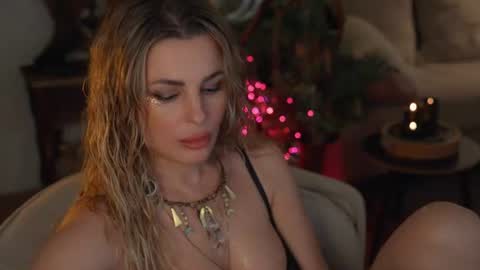 _lady__m_ online show from 07-19-26, 07:50