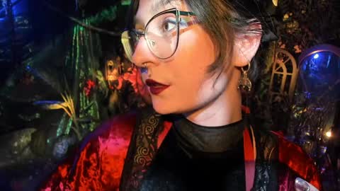 Lady Luna online show from 04-02-26, 09:23