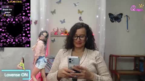 SANDRA online show from 02-19-26, 07:04