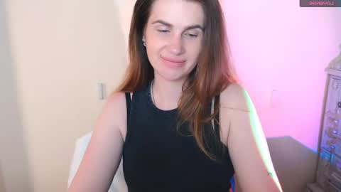 Snapshot of _lalaxx_ chatting on 05-25-26, 02:56 Lala online show from 05-25-26, 02:56