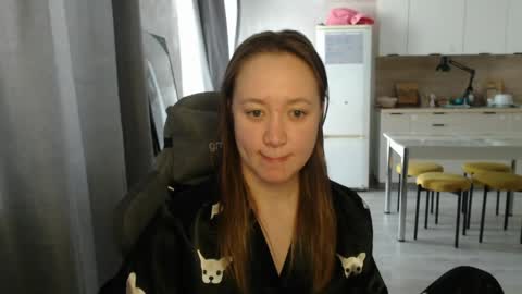 _lalune_ online show from 03-19-26, 06:39