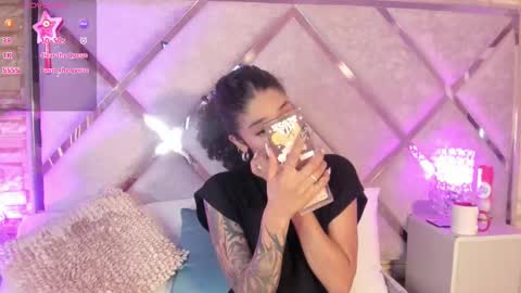 Lanna  online show from 09-24-25, 03:54