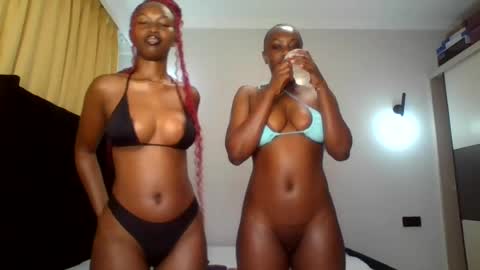 Snapshot of _latoyah chatting on 07-02-26, 03:23 _latoyah online show from 07-02-26, 03:23