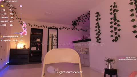 Laura online show from 01-17-25, 05:32