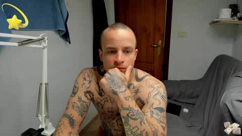 Layne online show from 06-02-26, 11:56