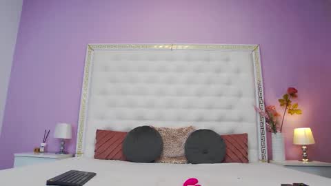 Lena Paul online show from 11-12-25, 05:19