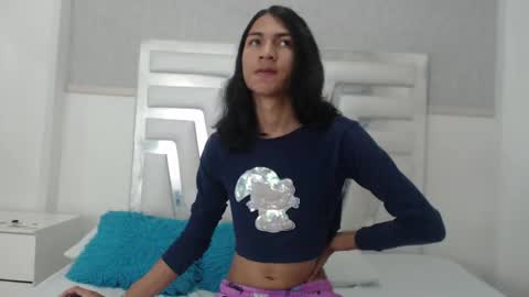 Snapshot of _lexx1e chatting on 12-21-24, 01:42 _lexx1e online show from 12-21-24, 01:42
