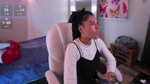 Snapshot of _lili_rose chatting on 01-06-25, 07:56 Lili online show from 01-06-25, 07:56