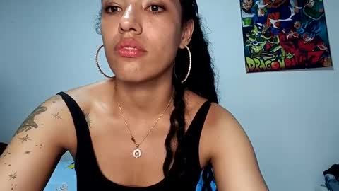 Snapshot of _lili_rose chatting on 01-22-25, 03:52 Lili online show from 01-22-25, 03:52