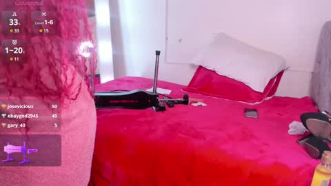 Snapshot of _lili_rose chatting on 02-01-25, 11:16 Lili online show from 02-01-25, 11:16