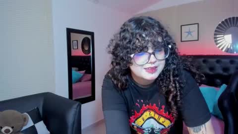 Liily online show from 02-24-26, 04:32
