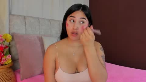 Ivy 3 online show from 10-23-25, 08:07