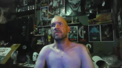 That guy online show from 07-30-26, 03:38