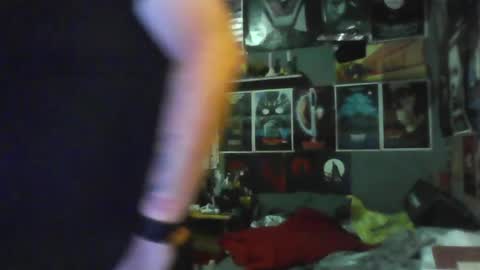That guy online show from 07-31-26, 04:23