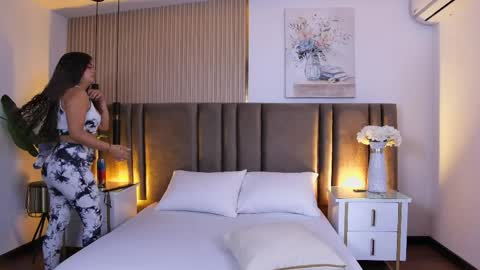 Luisa merrid online show from 04-10-26, 11:48