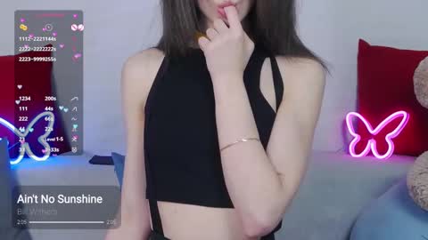 Snapshot of _lorik chatting on 02-04-25, 10:45   online show from 02-04-25, 10:45