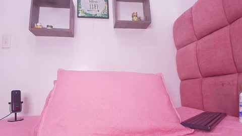 Lorrayne online show from 02-26-25, 11:52