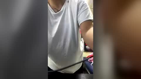 Snapshot of _luna_torres chatting on 07-14-26, 12:44 luna torres online show from 07-14-26, 12:44