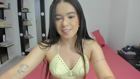 Luna online show from 05-23-26, 10:47