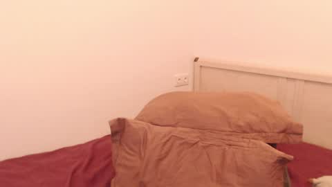 Anna online show from 01-17-25, 01:46