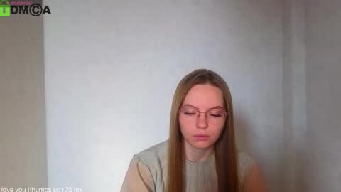 Welcome guys  Pleasure to see you all here  My name is Lysafeta and MichaelaTip menu is active Private is open  online show from 03-04-26, 07:36