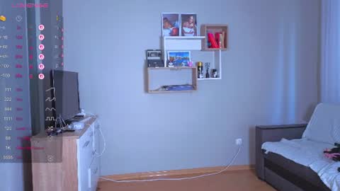 Emma  online show from 06-27-26, 12:22