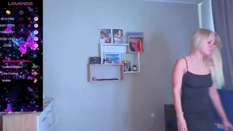 Emma  online show from 07-16-26, 09:15