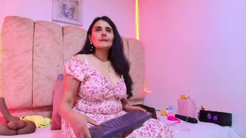 _marcela__ online show from 04-15-26, 11:28