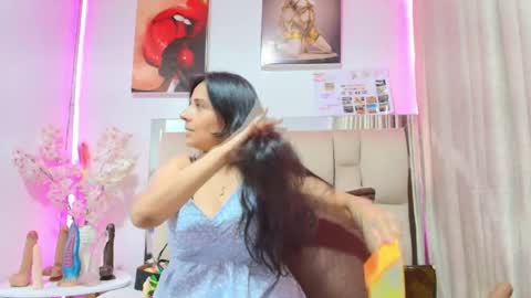 _marcela__ online show from 05-25-26, 11:49