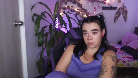 Snapshot of _marcela_wi chatting on 06-10-26, 09:46 Marce online show from 06-10-26, 09:46