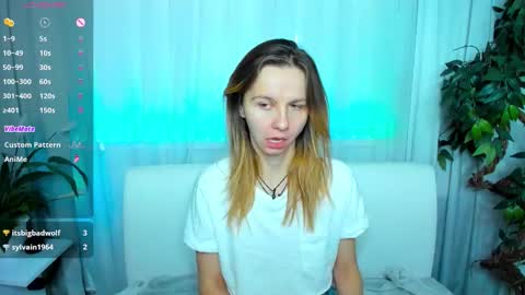 Scarlett online show from 11-23-25, 11:32