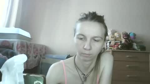 Snapshot of _mari_so chatting on 06-28-26, 09:15 Scarlett online show from 06-28-26, 09:15