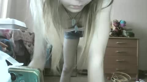 Snapshot of _mari_so chatting on 07-01-26, 11:12 Scarlett online show from 07-01-26, 11:12