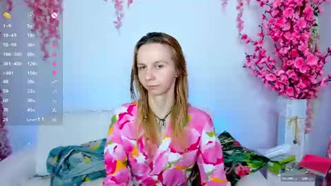 Snapshot of _mari_so chatting on 07-26-26, 01:29 Scarlett online show from 07-26-26, 01:29