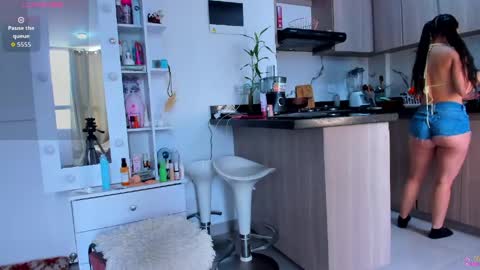 Maria Angel online show from 06-05-26, 06:02