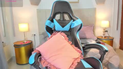 Maria online show from 02-11-26, 05:51