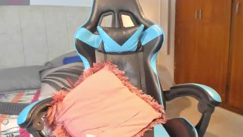 Maria online show from 03-24-26, 04:34