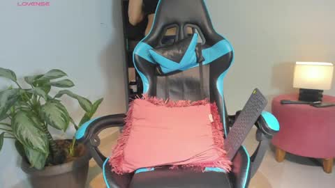 Maria online show from 05-25-26, 12:00