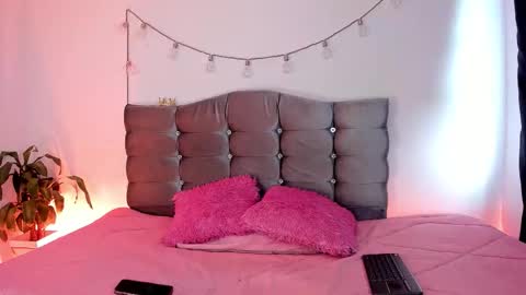 Maria paula online show from 02-24-26, 06:28