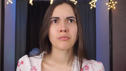  Gwen  online show from 12-22-24, 11:31