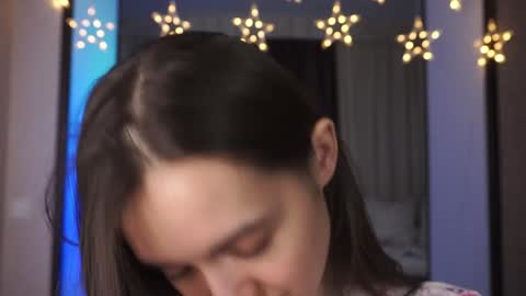  Gwen  online show from 01-19-25, 08:51