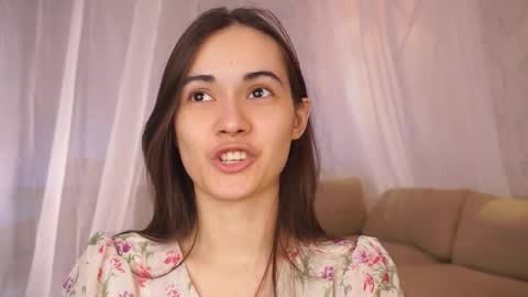  Gwen  online show from 03-09-25, 11:03