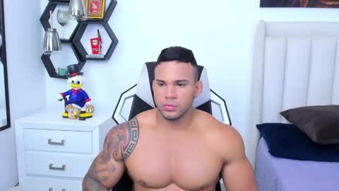 _matthew_santos_ online show from 01-29-25, 12:22