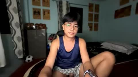 Snapshot of _maxurbate chatting on 01-11-26, 06:13 MAX Dont forget to follow online show from 01-11-26, 06:13