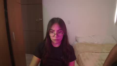 max and abby online show from 05-10-26, 05:29